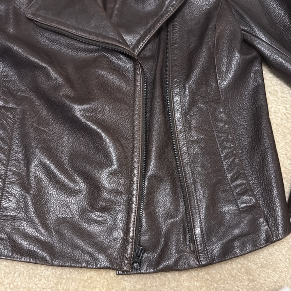 Cropped Leather Jacket - image 4